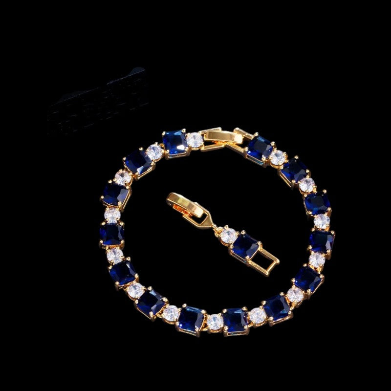 Cube Drop Bracelet | Gold
